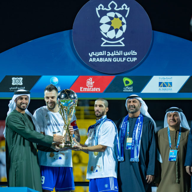 راشد بن حميد يتوج بطل كأس الخليج العربي