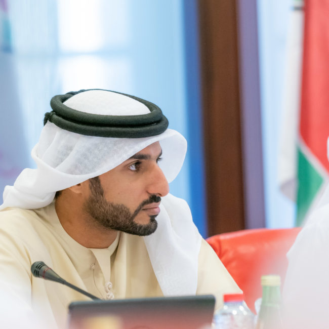 راشد بن حميد يطلع على توصيات الاتحاد الآسيوي لكرة القدم