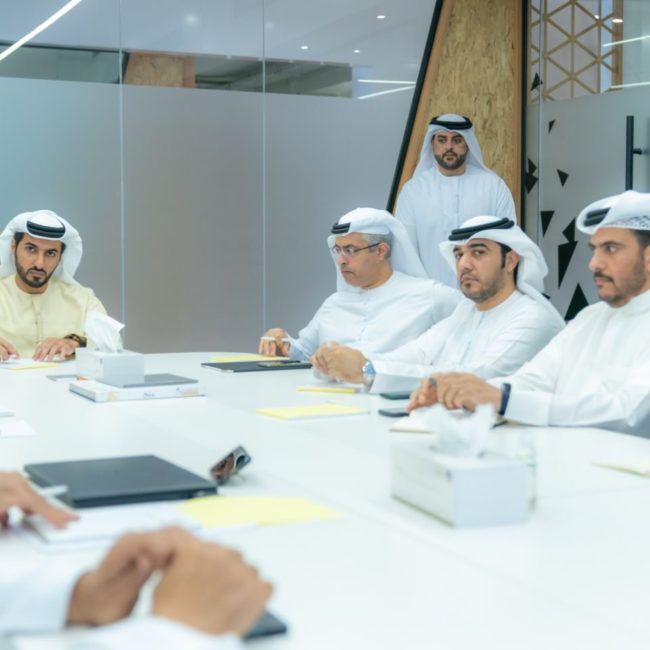 راشد النعيمي يعتمد خطة استمرارية الاعمال والخدمات وقت الأزمات ويضمن مبادرة (العمل عن بُعد) ببلدية عجمان