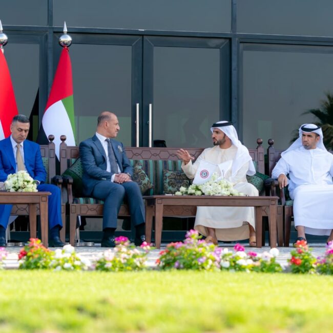 راشد بن حميد يستقبل وزير الشباب والرياضة العراقي